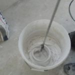 Как разводить шпаклевку для стен: вручную и миксером